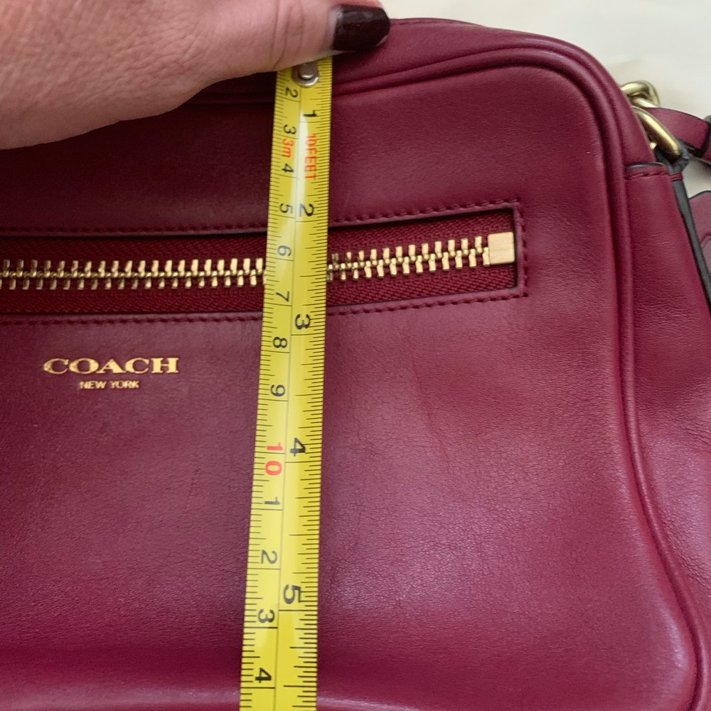 SALE! Coach Crossbody Purse 👛 - Picture 6 of 6